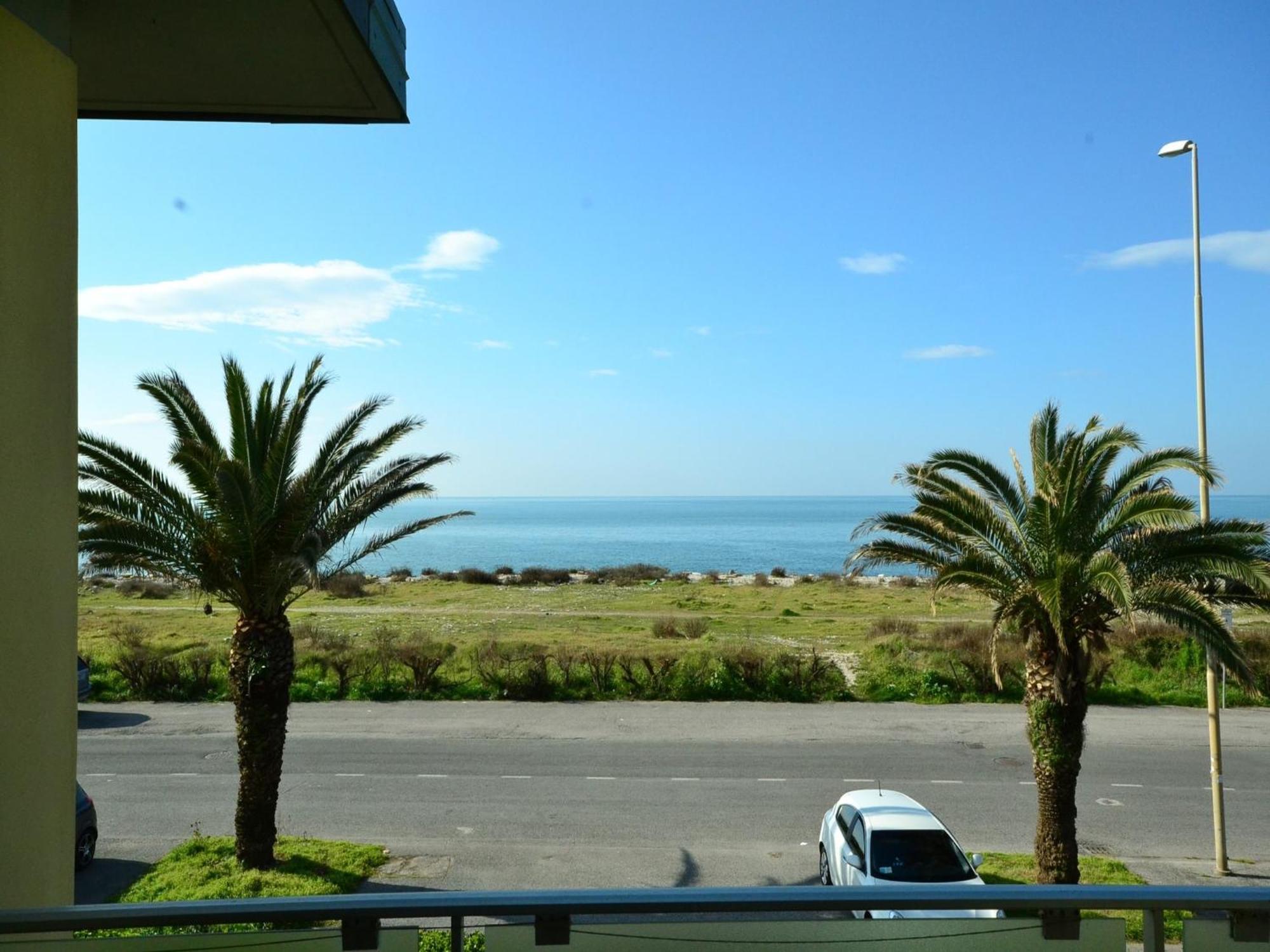 Amazing Near Pet Friendly Vakantiehuis *