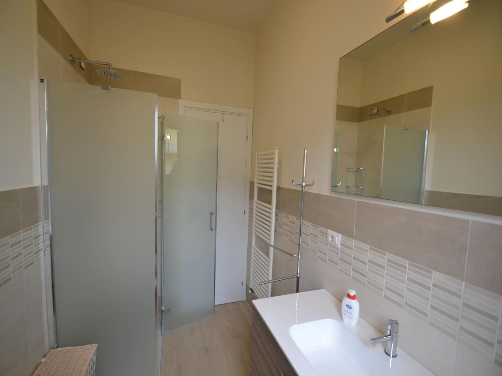 Vakantiehuis Amazing Near Pet Friendly Carrara